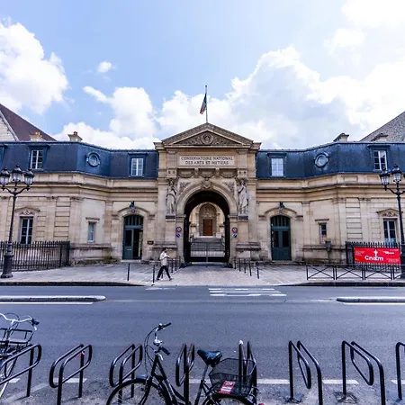 Cute - Sebastopol Parigi